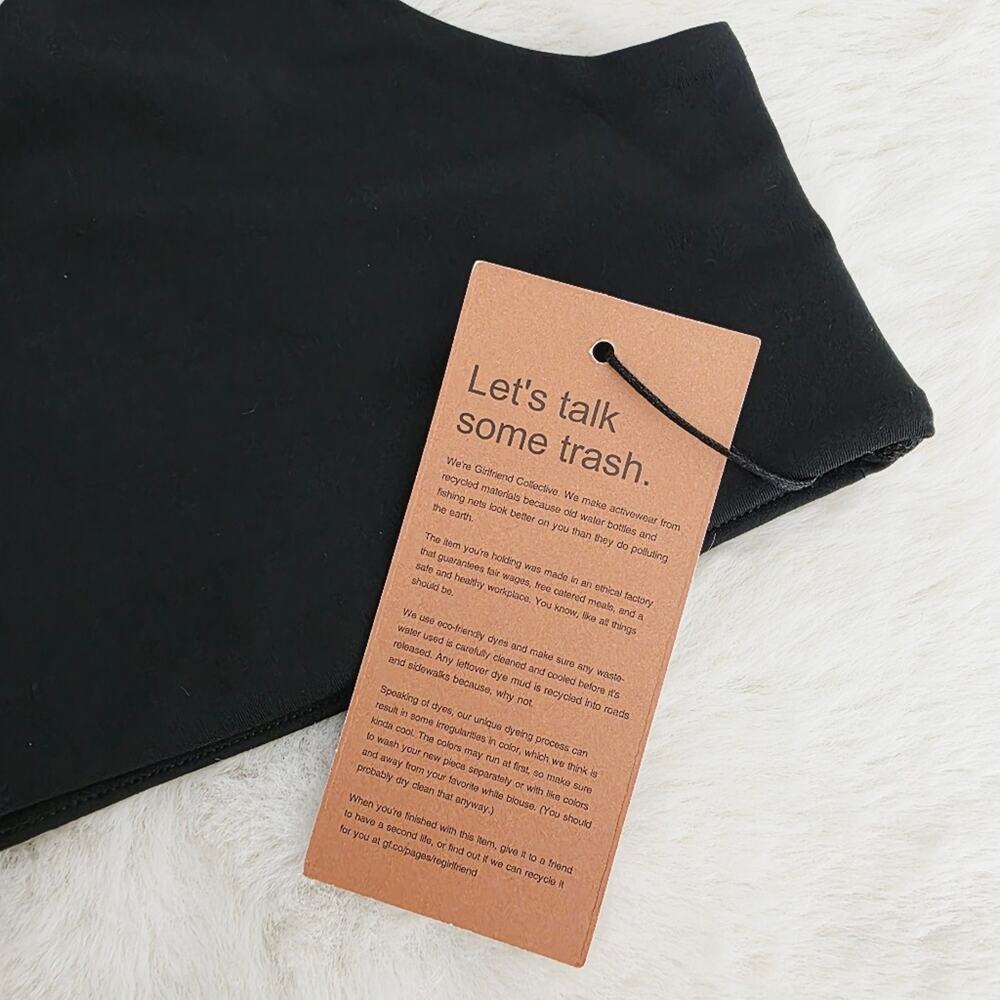 Girlfriend Collective FLOAT V-Neck Racerback Sports Bra Midnight Black Large NWT - Picture 11 of 12